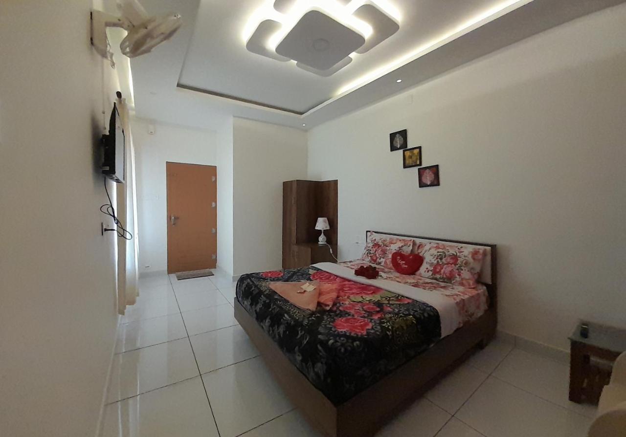 Orchid Ranipuram Apartamento Kallar  Exterior foto
